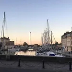 Le Logis Des Lavandieres, Au Coeur De شقة