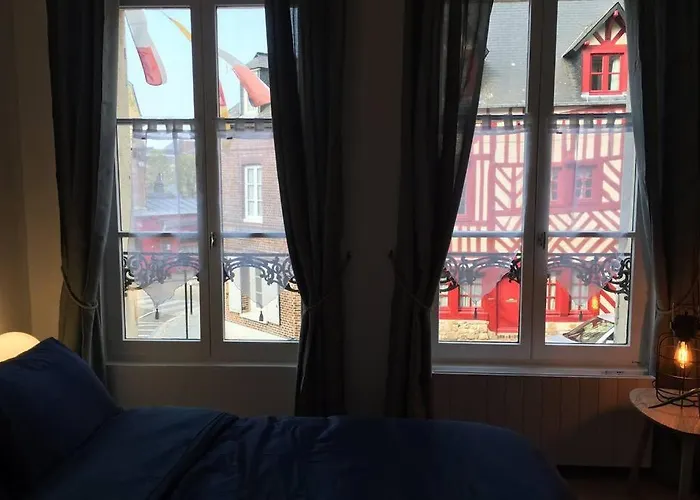 Le Logis Des Lavandieres, Au Coeur De Apartament